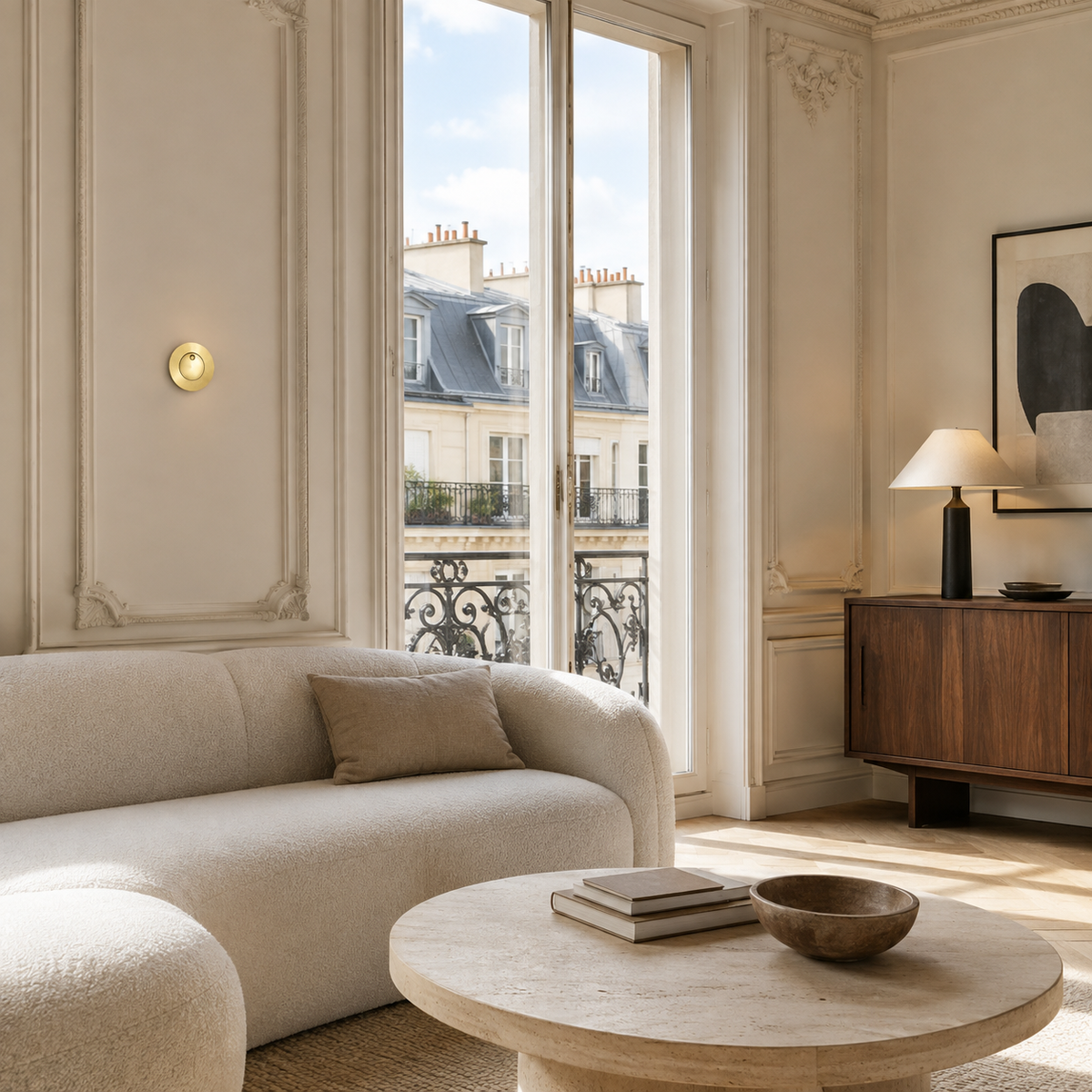 Applique Liseuse Doré Rond Blanc Neutre 4000K — mise en situation salon parisien lumière du jour