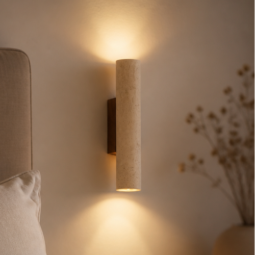 Applique Travertin Cylindre Wabi-Sabi — mise en situation chambre
