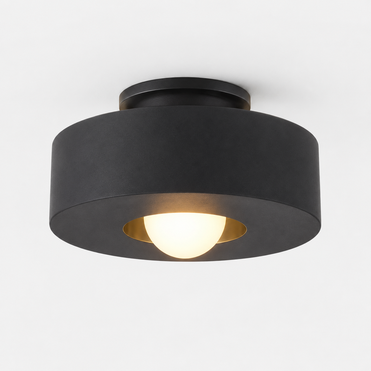 Plafonnier Entrée Noir — photo produit fond gris