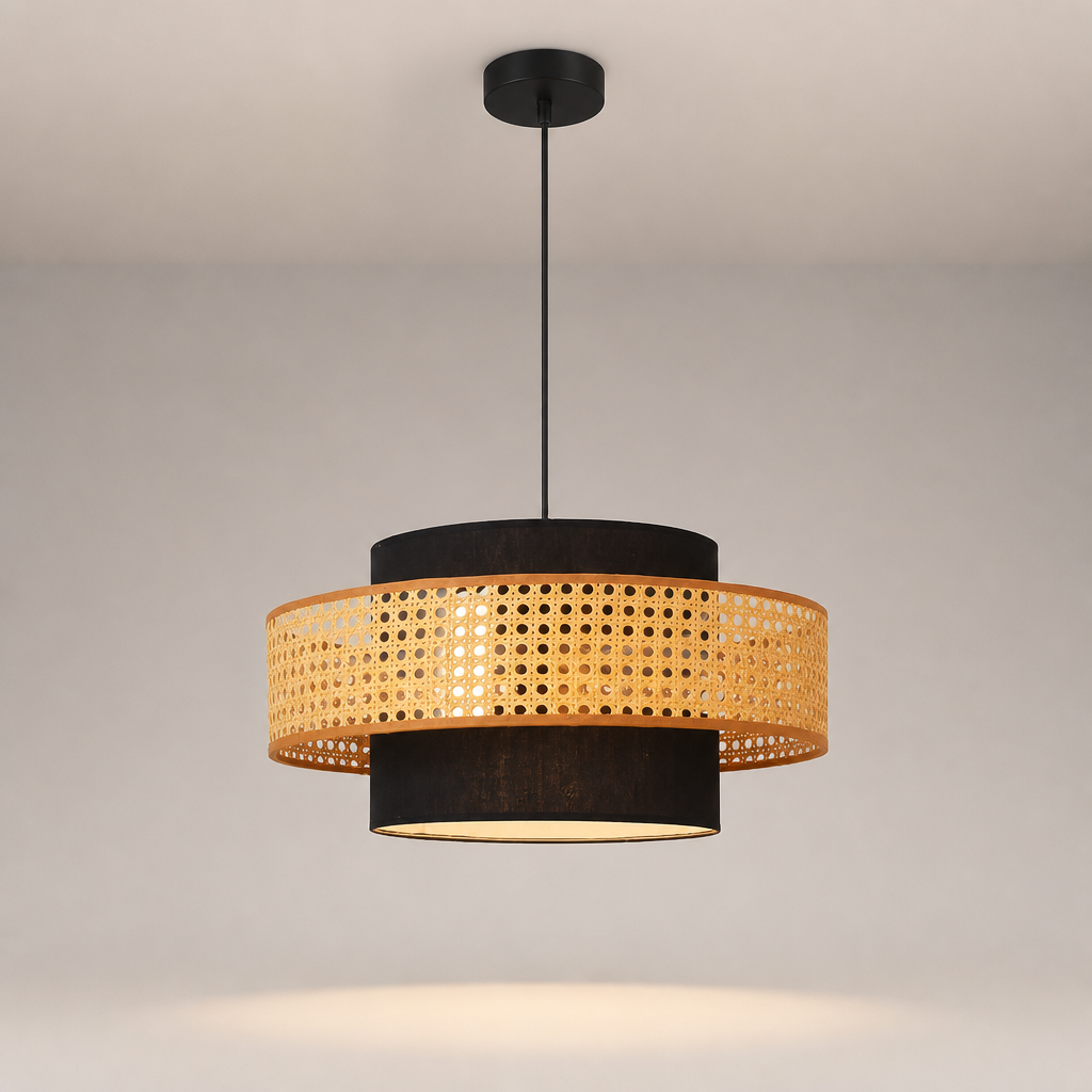 Suspension en Rotin Noir — photo produit fond gris